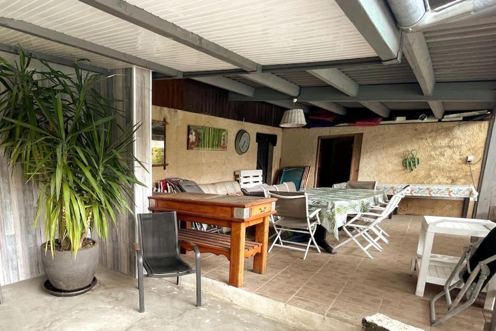 De Charme En Pierres Apparentes : Les Granges Holiday home *