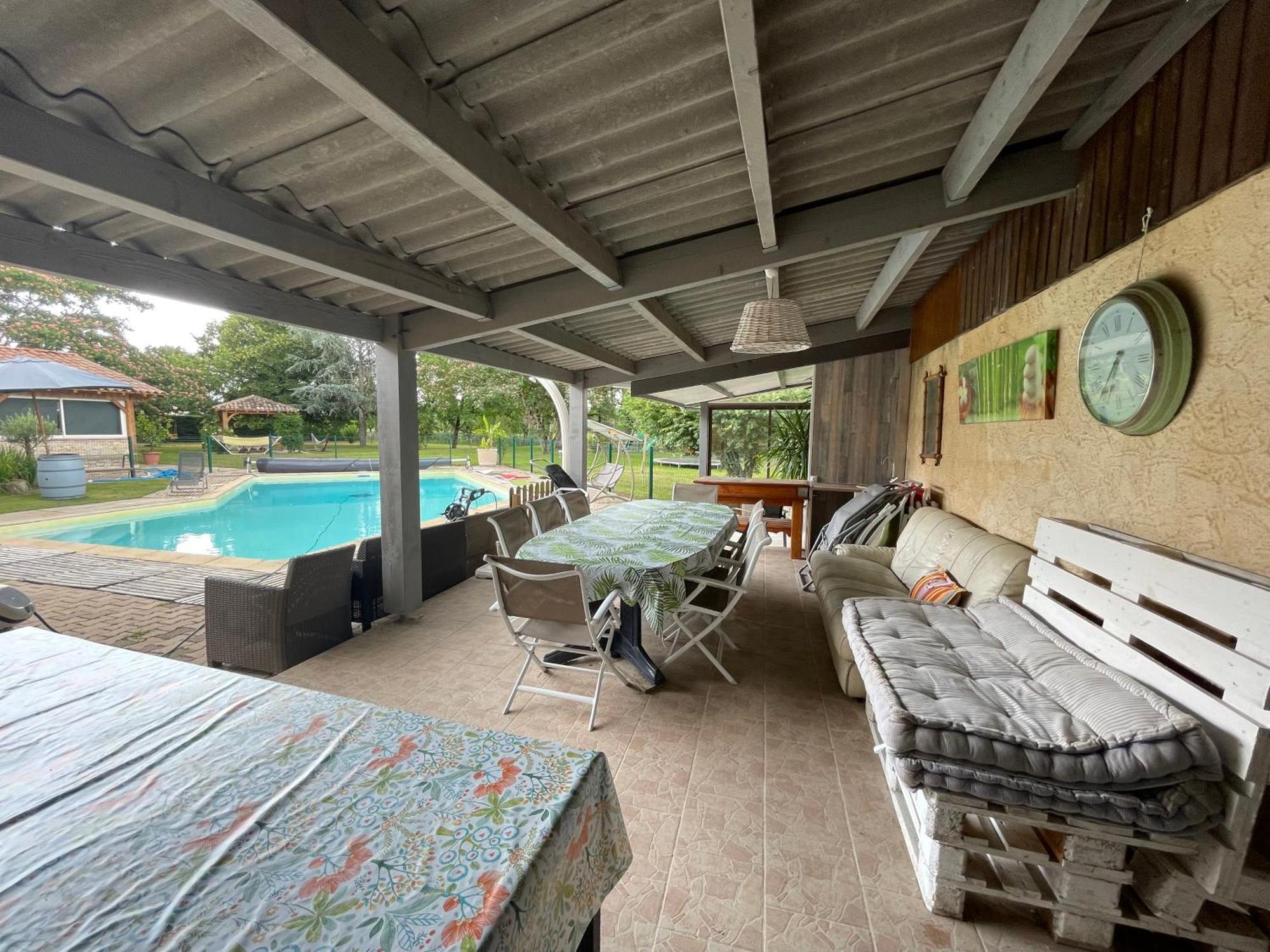 Holiday home De Charme En Pierres Apparentes : Les Granges